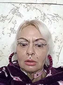 Gardener of Illusions online show from 6, 11, 2025