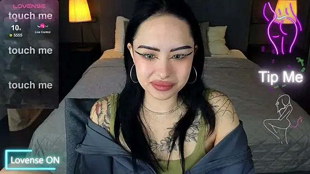 baby  kim online show from 4, 12, 2025