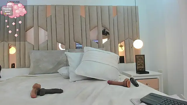 Snapshot of im_nika_ chatting on 12, 1, 2025 im nika online show from 12, 1, 2025