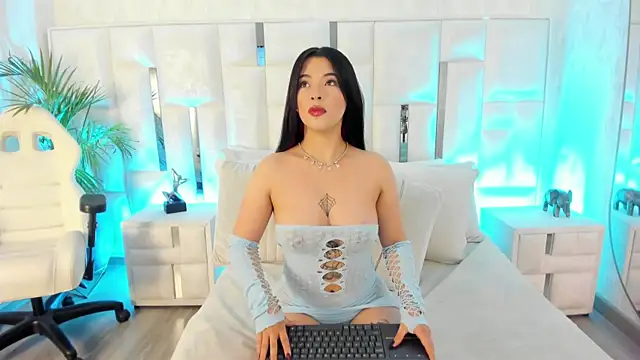 Snapshot of im_nika_ chatting on 30, 10, 2025 im nika online show from 30, 10, 2025