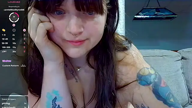 princess emily4723 online show from 29, 4, 2026
