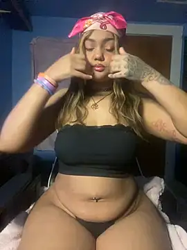 Snapshot of y0urlilgf chatting on 20, 12, 2024 y0urlilgf online show from 20, 12, 2024