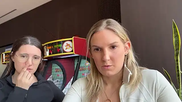 Graciemae baexx online show from 14, 2, 2026