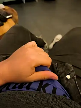 cricrimsBarcelona online show from 2, 2, 2025