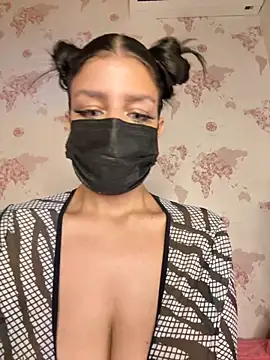 shanelle0 online show from 9, 10, 2025