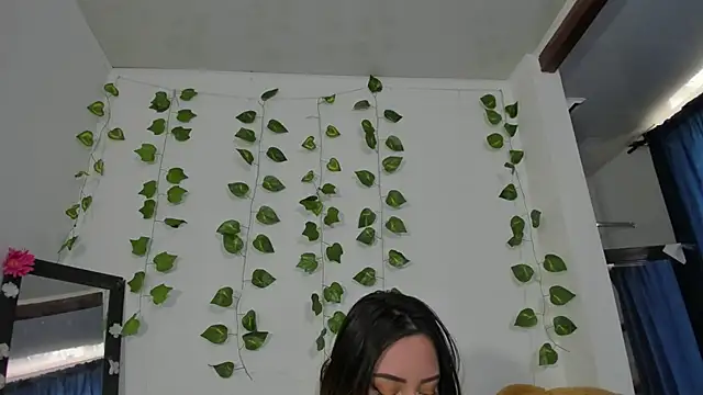 JanneKim online show from 13, 11, 2025