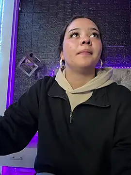 Snapshot of Paloma__LS chatting on 6, 4, 2026 Paloma LS online show from 6, 4, 2026