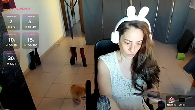 jessiburningheels online show from 18, 2, 2025