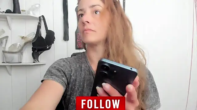 jessiburningheels online show from 16, 10, 2025