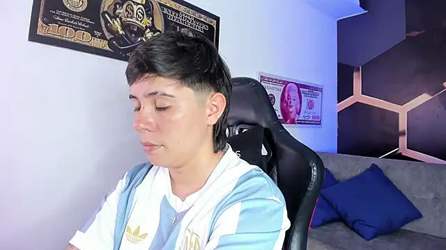 AbbySmiitth  online show from 10, 10, 2025