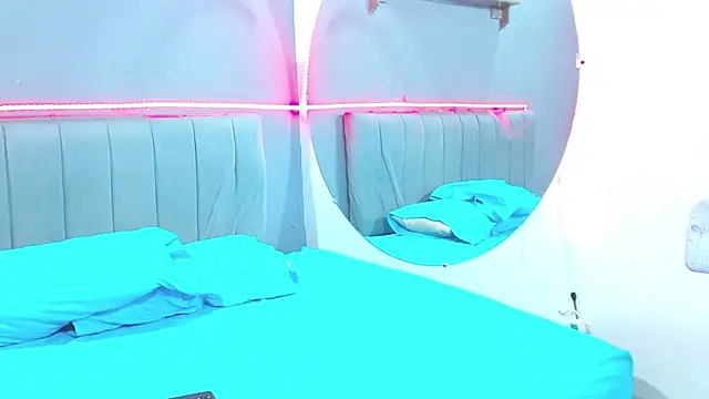 minimi naty online show from 15, 1, 2025