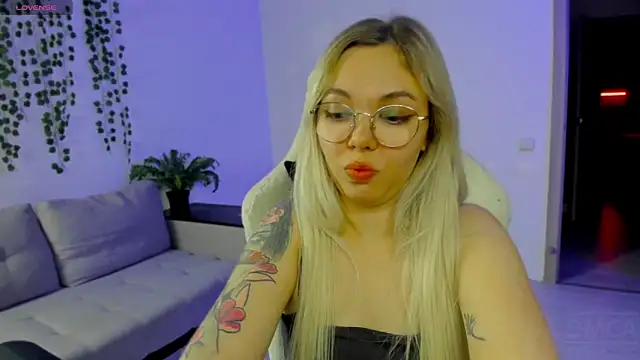 whoa-hoa-hoa-hoa-hoa online show from 15, 11, 2025