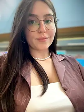 Snapshot of meow_girl chatting on 19, 6, 2026 meow girl online show from 19, 6, 2026