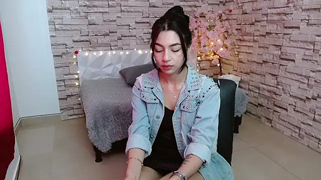 Vanse lust online show from 7, 12, 2024