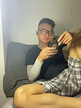 lixiaoshuai8 online show from 10, 3, 2025