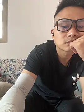 lixiaoshuai8 online show from 12, 3, 2025