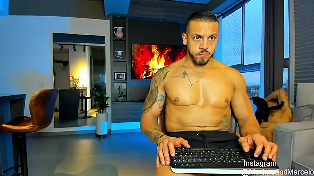 Snapshot of Maximo_Marcelo chatting on 12, 2, 2025 Maximo Marcelo online show from 12, 2, 2025