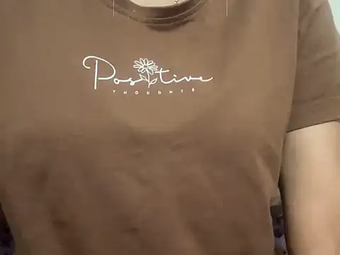  FluffyHxney  online show from 6, 3, 2025