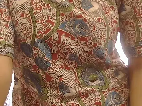  FluffyHxney  online show from 5, 10, 2025