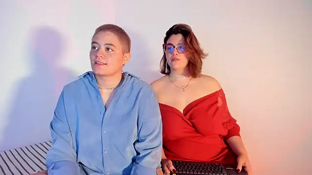 Snapshot of Candelariia_ chatting on 13, 3, 2025 Candelariia online show from 13, 3, 2025