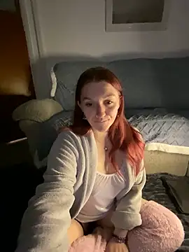 Stoner BarbieXX online show from 5, 2, 2025