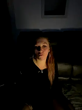 Stoner BarbieXX online show from 15, 10, 2025