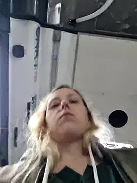 Snapshot of Public_Katrisha chatting on 7, 11, 2025 Public Katrisha online show from 7, 11, 2025