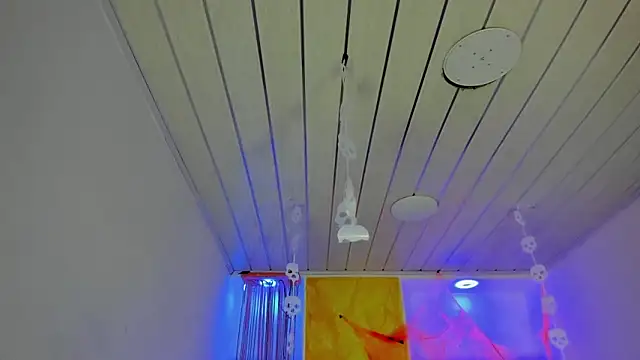 zoe connor19 online show from 30, 10, 2025