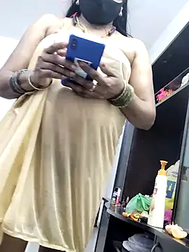 Snapshot of Tamilrojanew chatting on 12, 12, 2024 Tamilrojanew online show from 12, 12, 2024