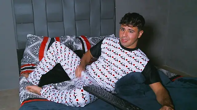 beautiful james online show from 31, 1, 2025