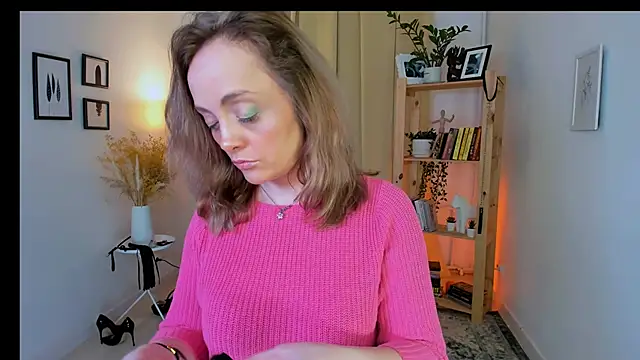 Snapshot of AdelaideRosabel chatting on 1, 12, 2024 AdelaideRosabel online show from 1, 12, 2024