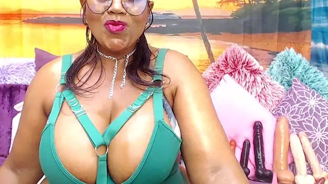 Snapshot of MATURExxxASS chatting on 25, 5, 2026 MATURExxxASS online show from 25, 5, 2026
