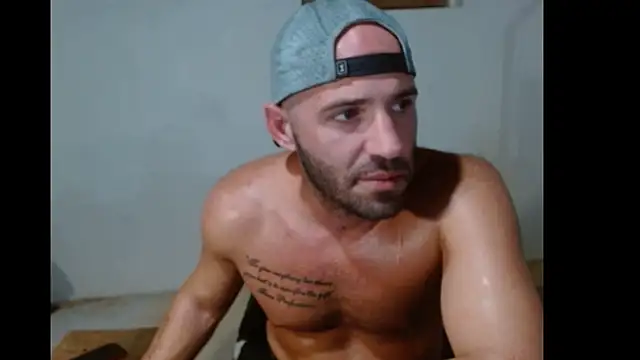 Snapshot of TheNakedPreacher chatting on 15, 12, 2024 TheNakedPreacher online show from 15, 12, 2024