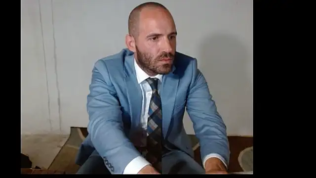 Snapshot of TheNakedPreacher chatting on 4, 12, 2025 TheNakedPreacher online show from 4, 12, 2025