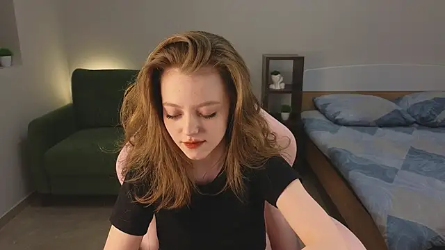 Snapshot of Eveleen_Soleen chatting on 15, 1, 2025 Eveleen Soleen online show from 15, 1, 2025