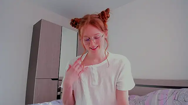 Fire Luna online show from 7, 2, 2025