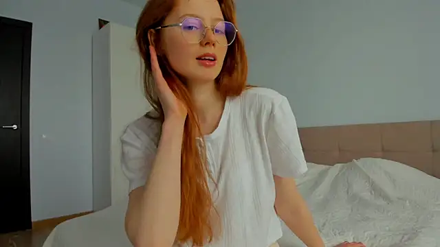 Fire Luna online show from 13, 3, 2025