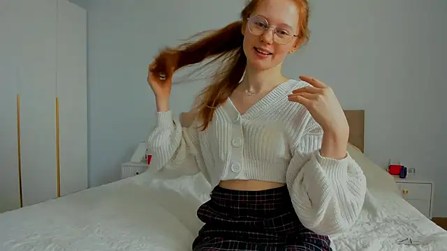 Fire Luna online show from 22, 3, 2025