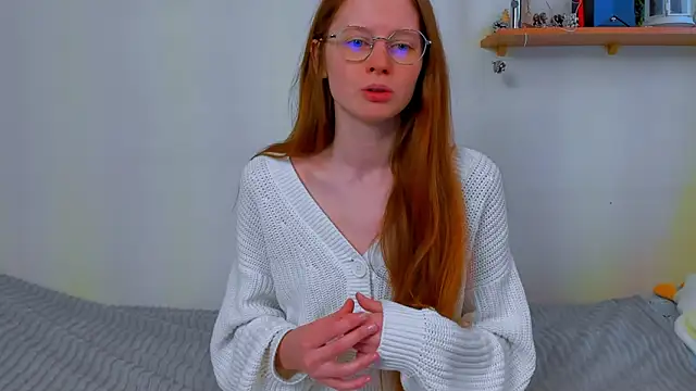 Snapshot of Fire_Luna chatting on 16, 2, 2026 Fire Luna online show from 16, 2, 2026