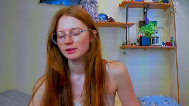 Snapshot of Fire_Luna chatting on 18, 2, 2026 Fire Luna online show from 18, 2, 2026