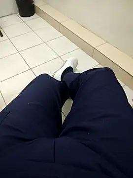 Snapshot of gatmoreno1 chatting on 29, 9, 2025 gatmoreno1 online show from 29, 9, 2025