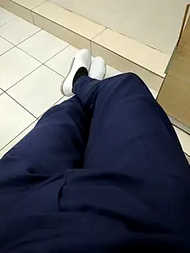 Snapshot of gatmoreno1 chatting on 1, 10, 2025 gatmoreno1 online show from 1, 10, 2025