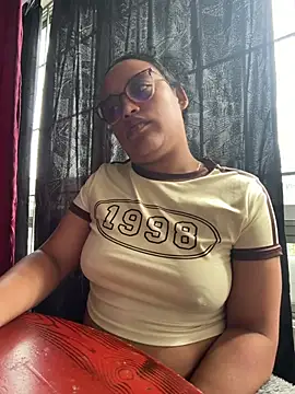 Snapshot of angela_angels_ chatting on 5, 6, 2026 angela angels online show from 5, 6, 2026