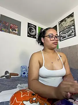 Snapshot of angela_angels_ chatting on 16, 7, 2026 angela angels online show from 16, 7, 2026