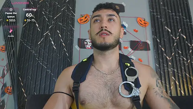 Snapshot of Zionmattis chatting on 28, 10, 2025 Zionmattis online show from 28, 10, 2025