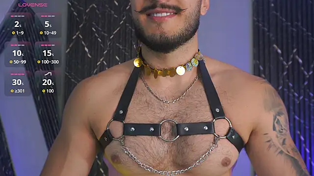 Snapshot of Zionmattis chatting on 13, 11, 2025 Zionmattis online show from 13, 11, 2025