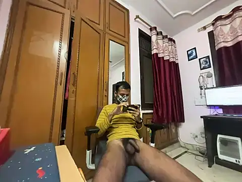 Snapshot of checkyourdadddy chatting on 7, 3, 2025 checkyourdadddy online show from 7, 3, 2025