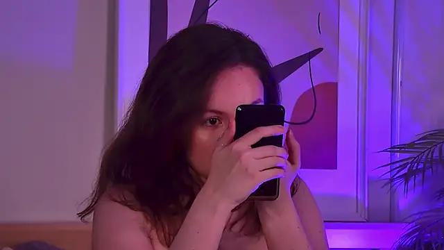 Snapshot of IreneRaye chatting on 24, 10, 2025 IreneRaye online show from 24, 10, 2025