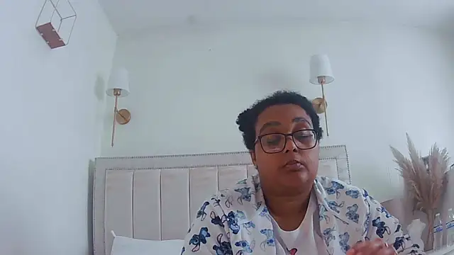 vanilla chocolate23 online show from 12, 9, 2025