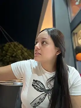 kenndall 21 online show from 1, 11, 2025